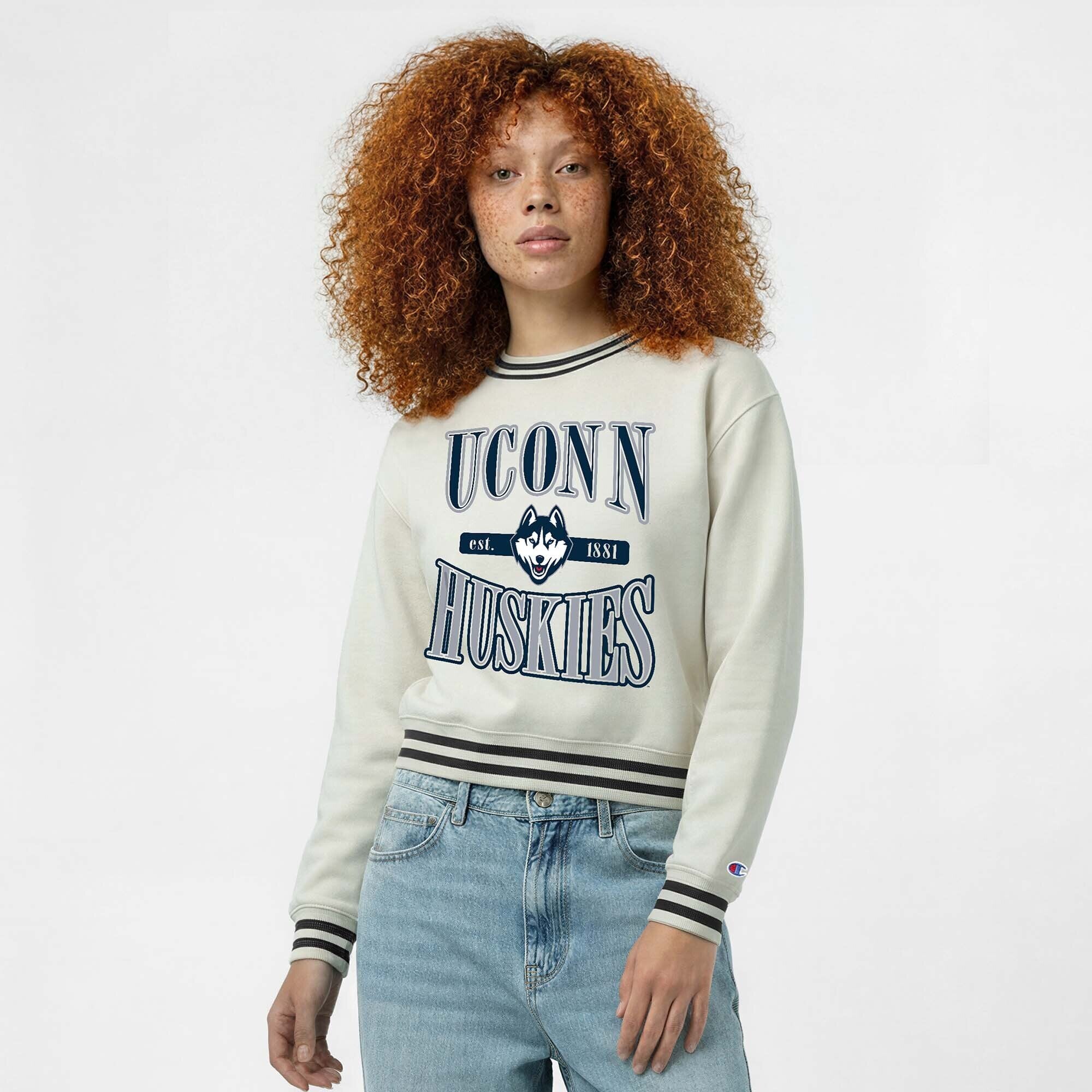 Women's Champion  White UConn Huskies Yarn Dye Rib Reverse Weave Crew Sweatshirt